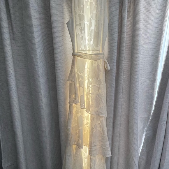 Tahari Maxi Dress - Picture 5 of 10